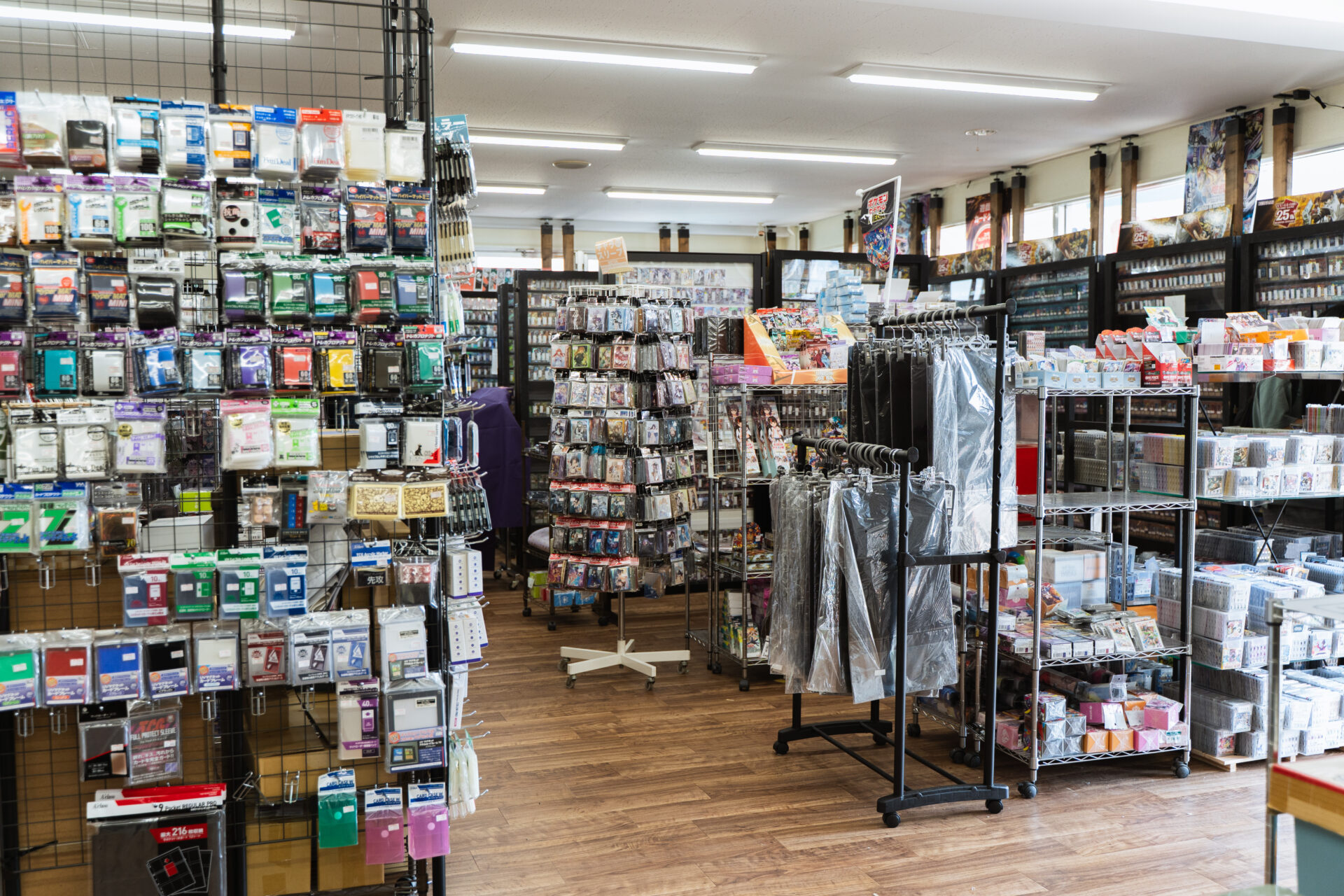 カードショップ彩々 国分店